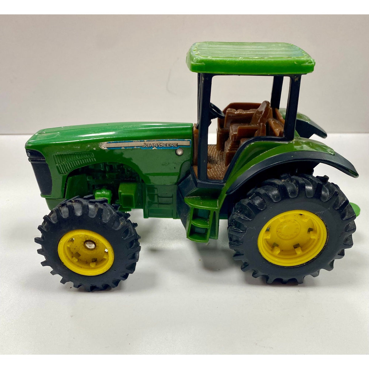 Vintage 1990 John Deere 8000 Series 7” ERTL Farm Toy