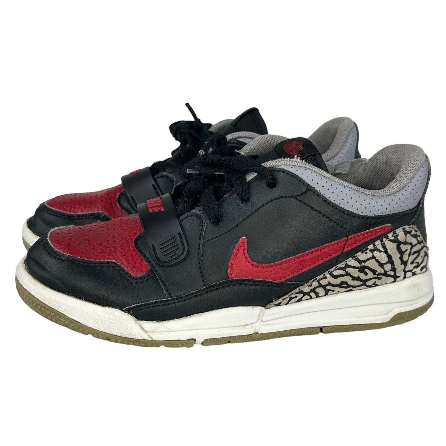 Nike Boys 2Y Jordan Legacy 312 Low (PS) Bred Cement CD9055-006 Black Red Retro