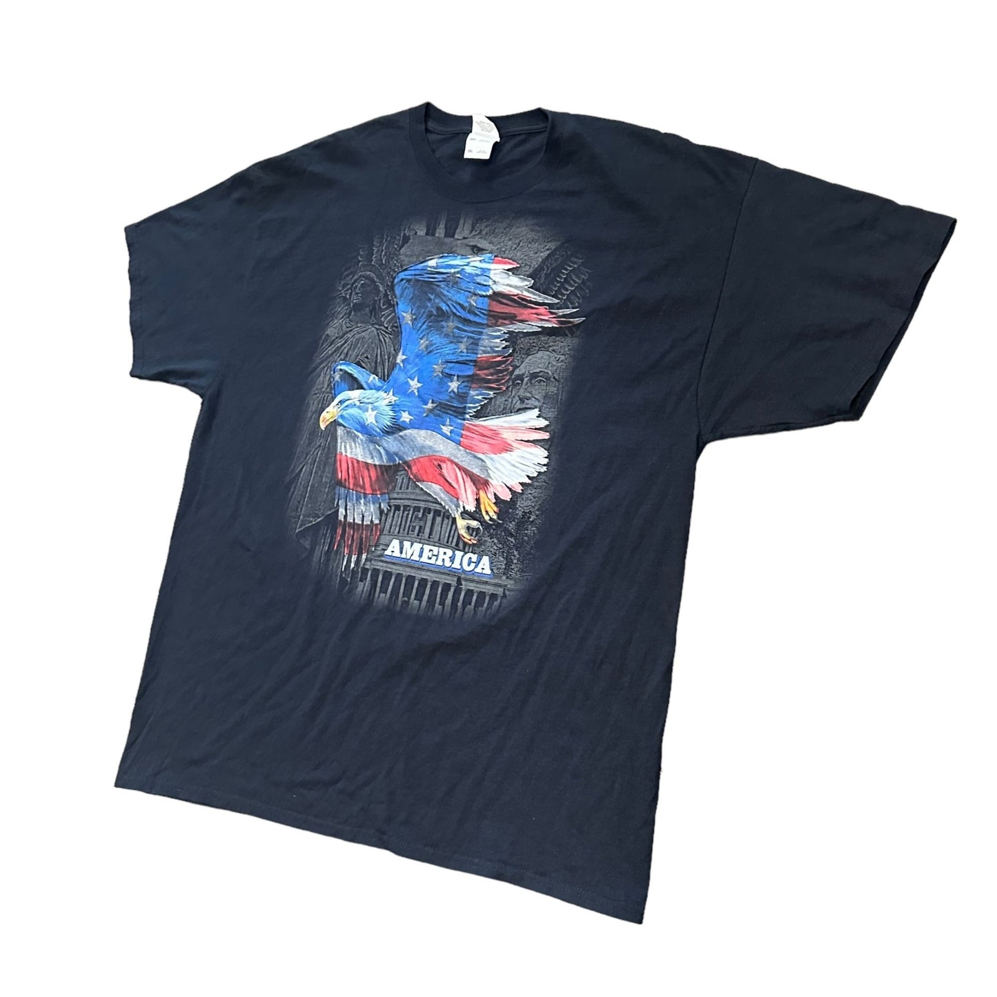Vtg Patriotic TShirt America Soaring Eagle 2X Black Flag Liberty Founding Father