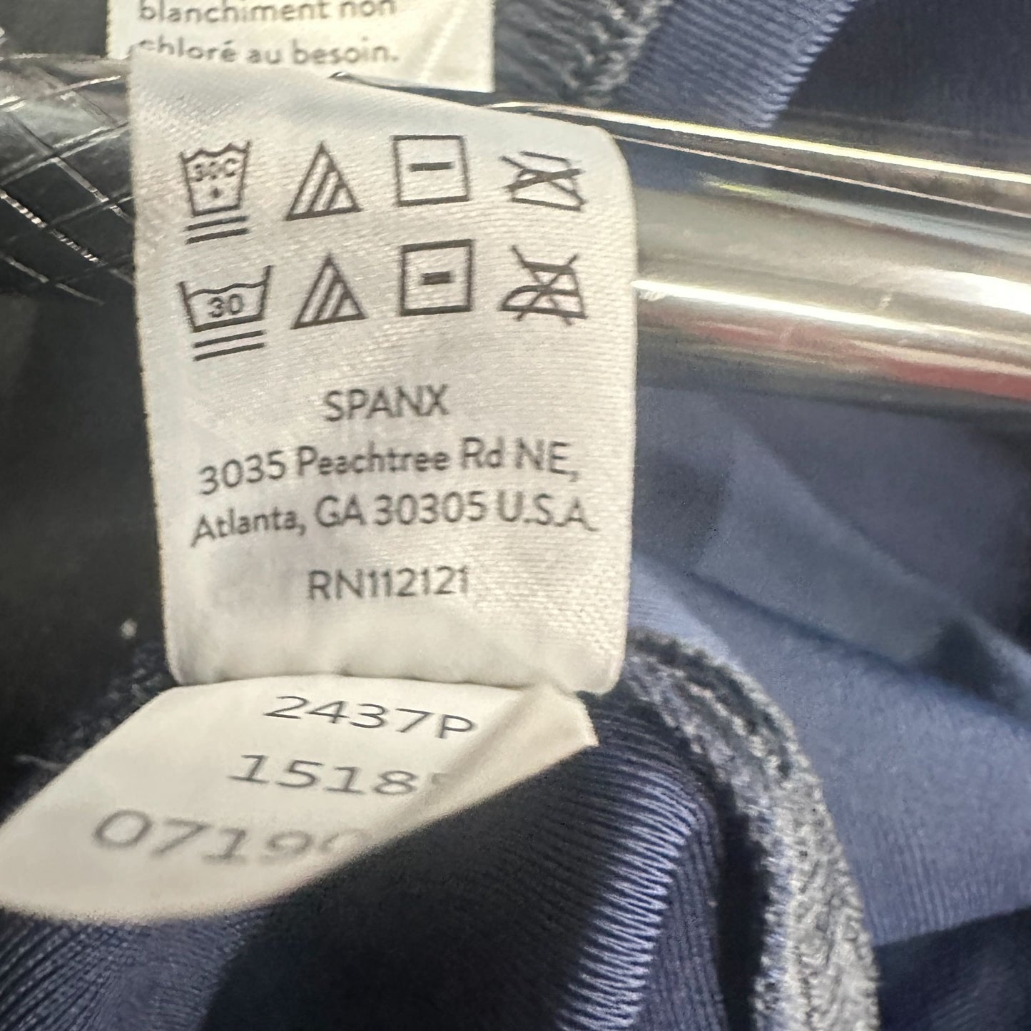 Spanx Womens 1X Black Faux Leather Leggings Shaping Stretch Sleek A278540 New