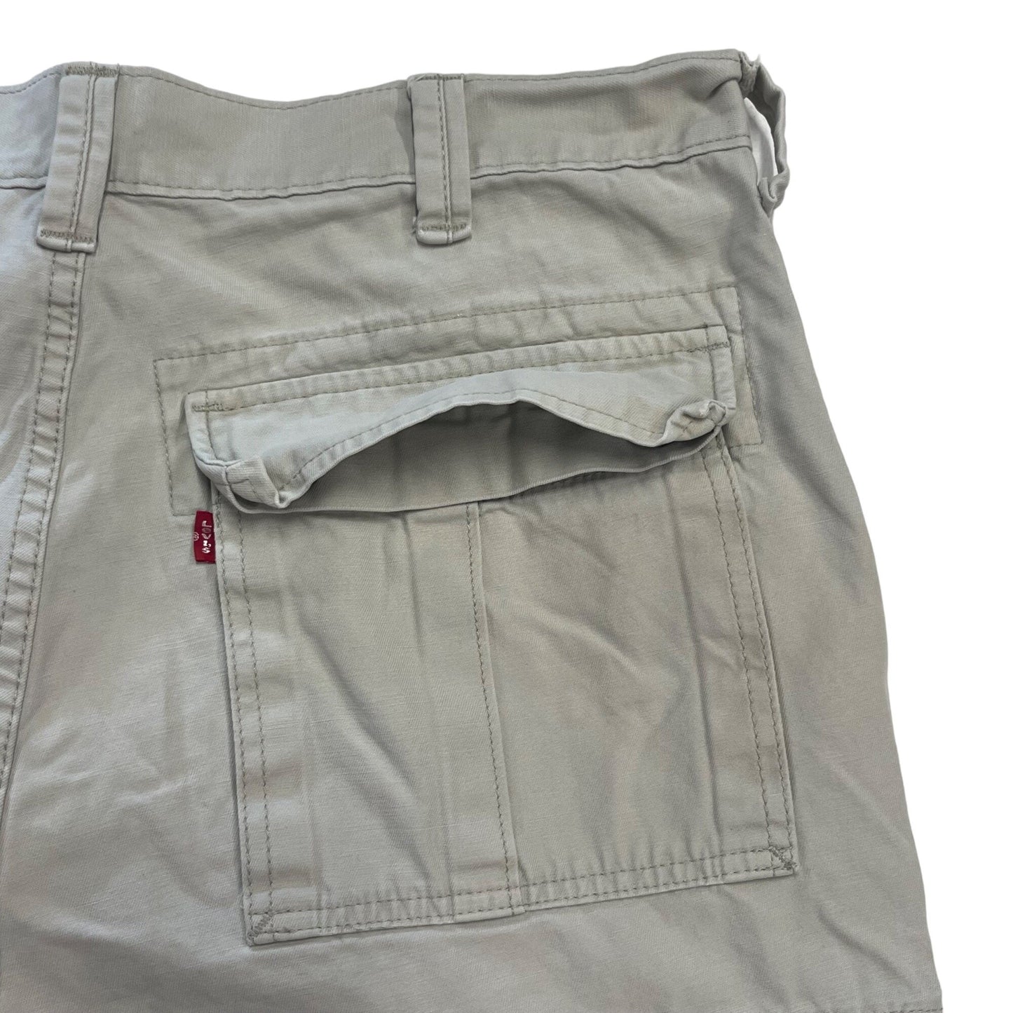 Levis Workwear Mens 36 Tan Khaki Beige Cargo Shorts Pockets Casual Loose Utility