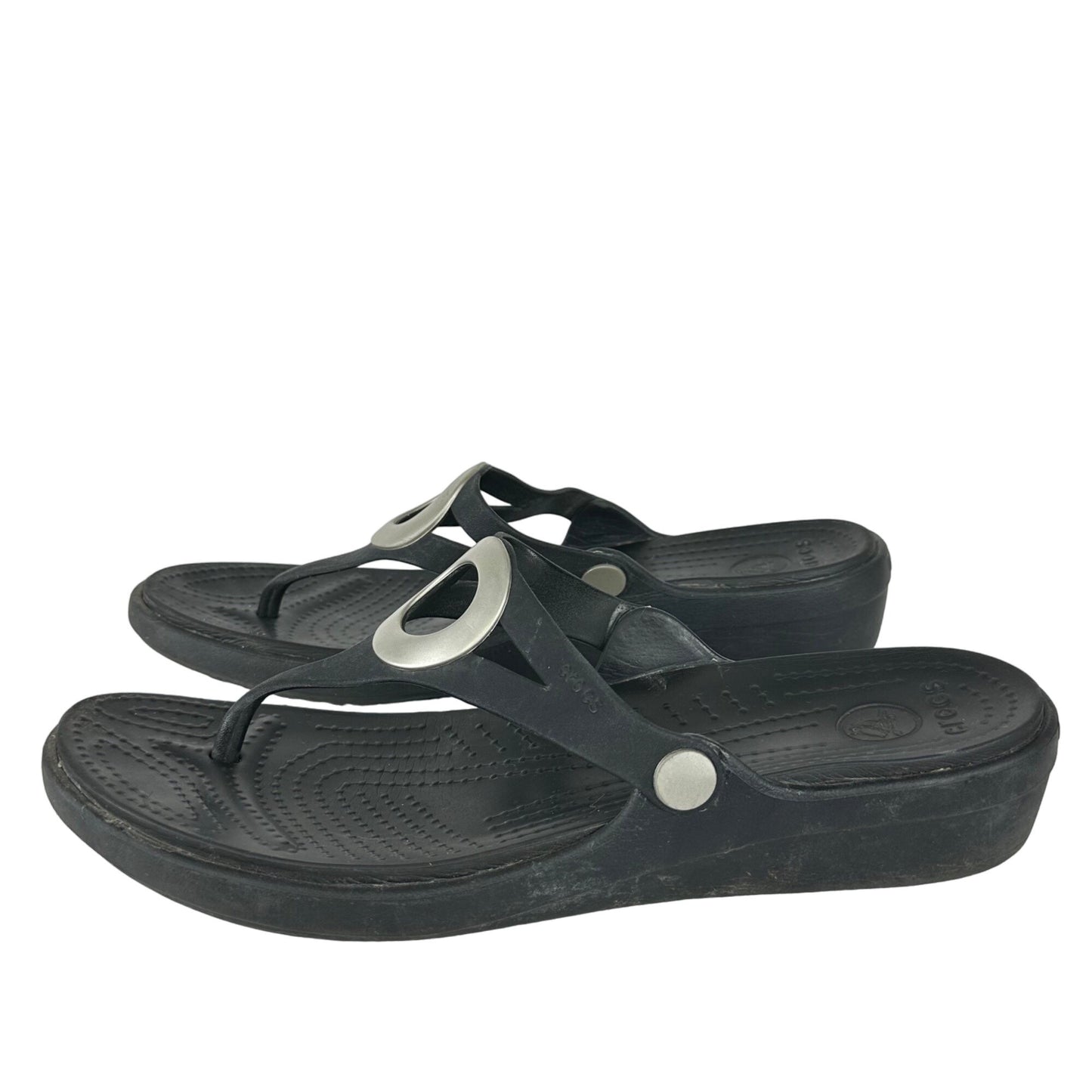 Crocs Womens 11 Black Sanrah Flip Flop Wedge Slip On Sandal Silver Circle Emblem