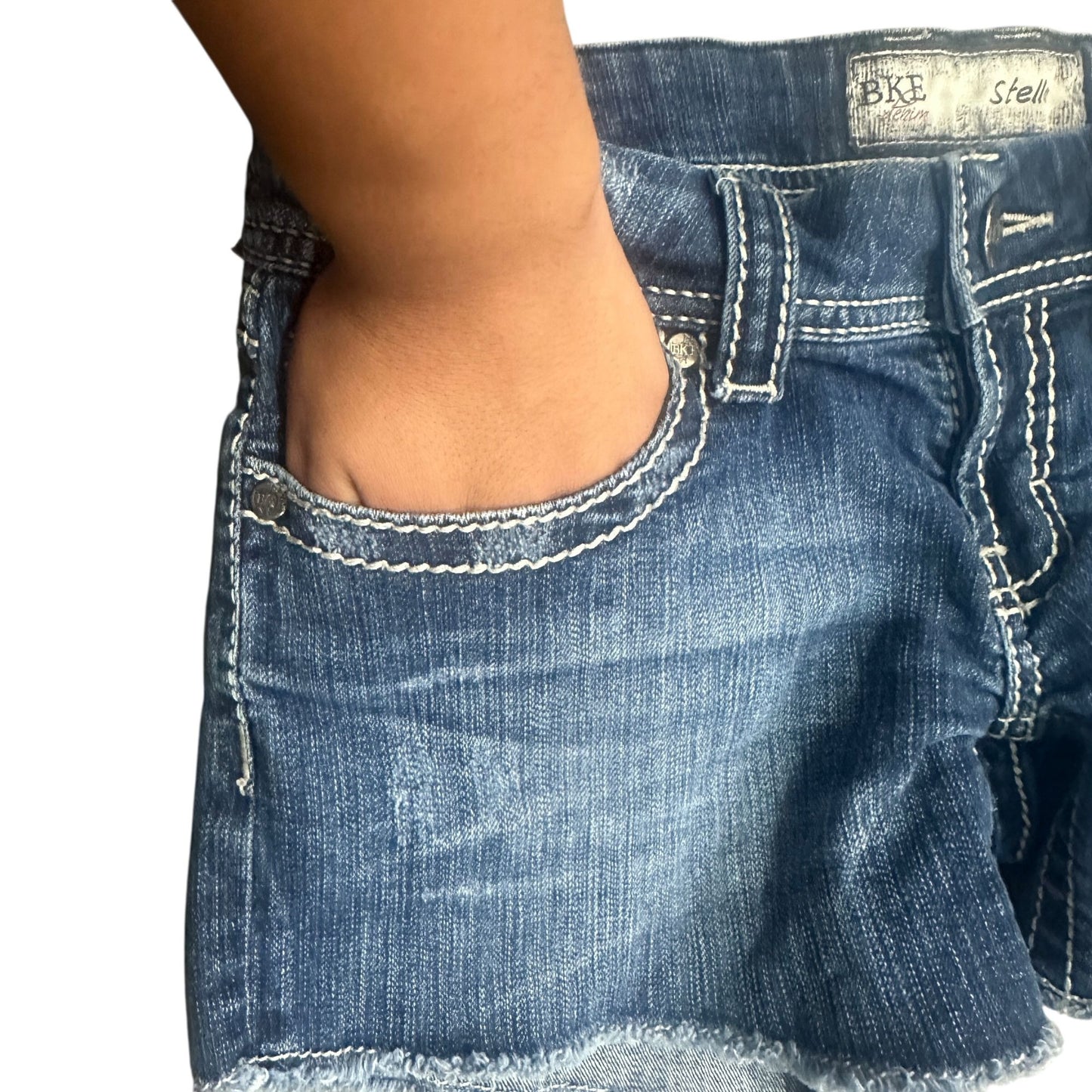 BKE Denim Stella Womens 28  Jean Shorts Distressed Raw Frayed Hem Stretch