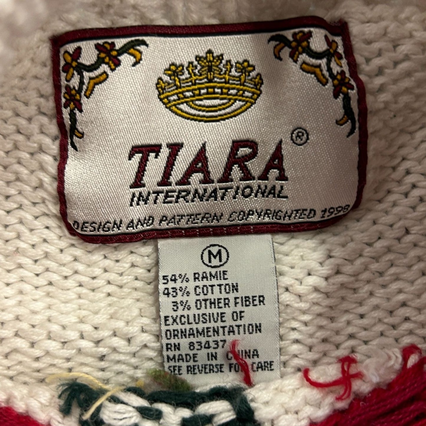 Vintage Tiara International Womens M Christmas Sweater Turtle Neck Tight Knit