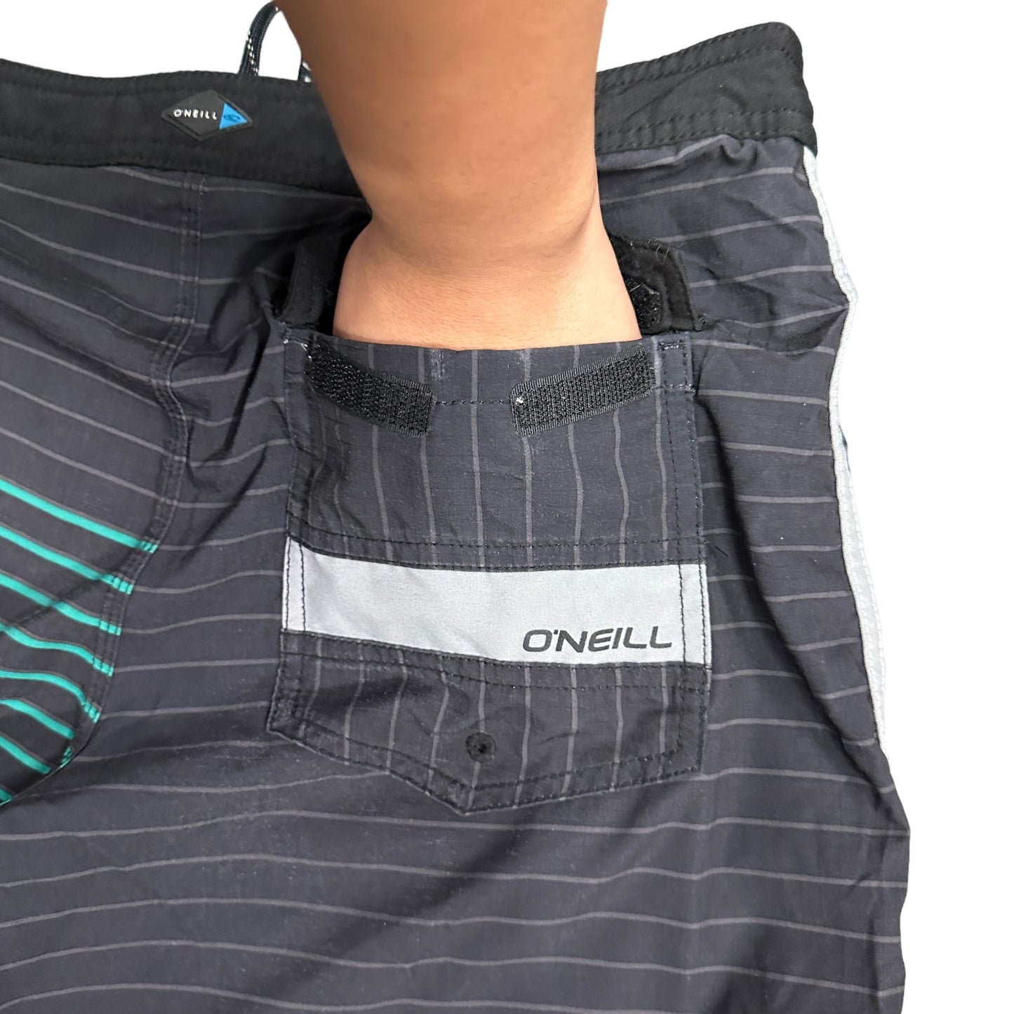 Oneill Mens 32 Baktoodafewchur Boardshort Striped Black 4 Way Stretch Drawstring