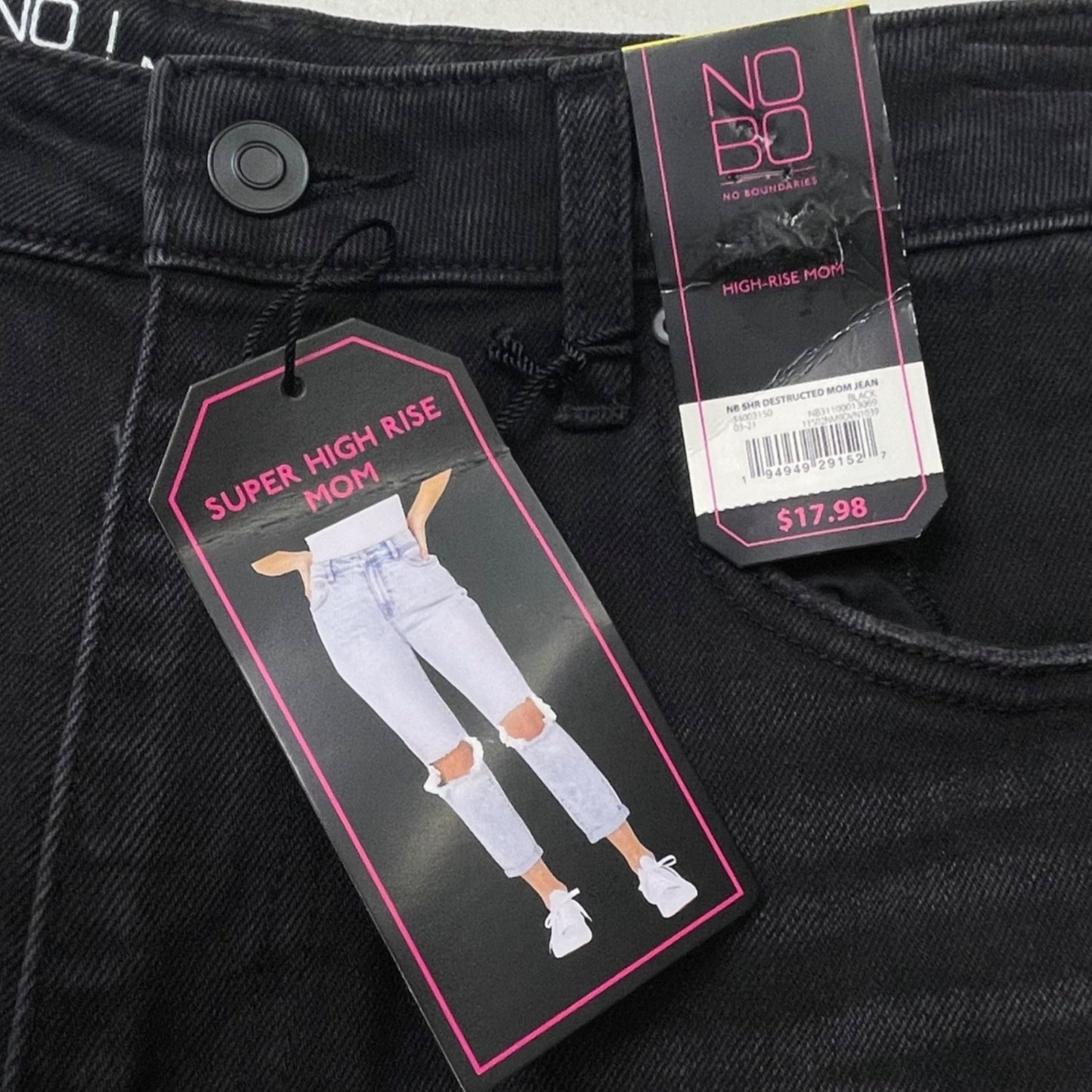 NWT No Boundaries Juniors 11 Black Super High Rise Mom Jeans Distressed 5 Pocket