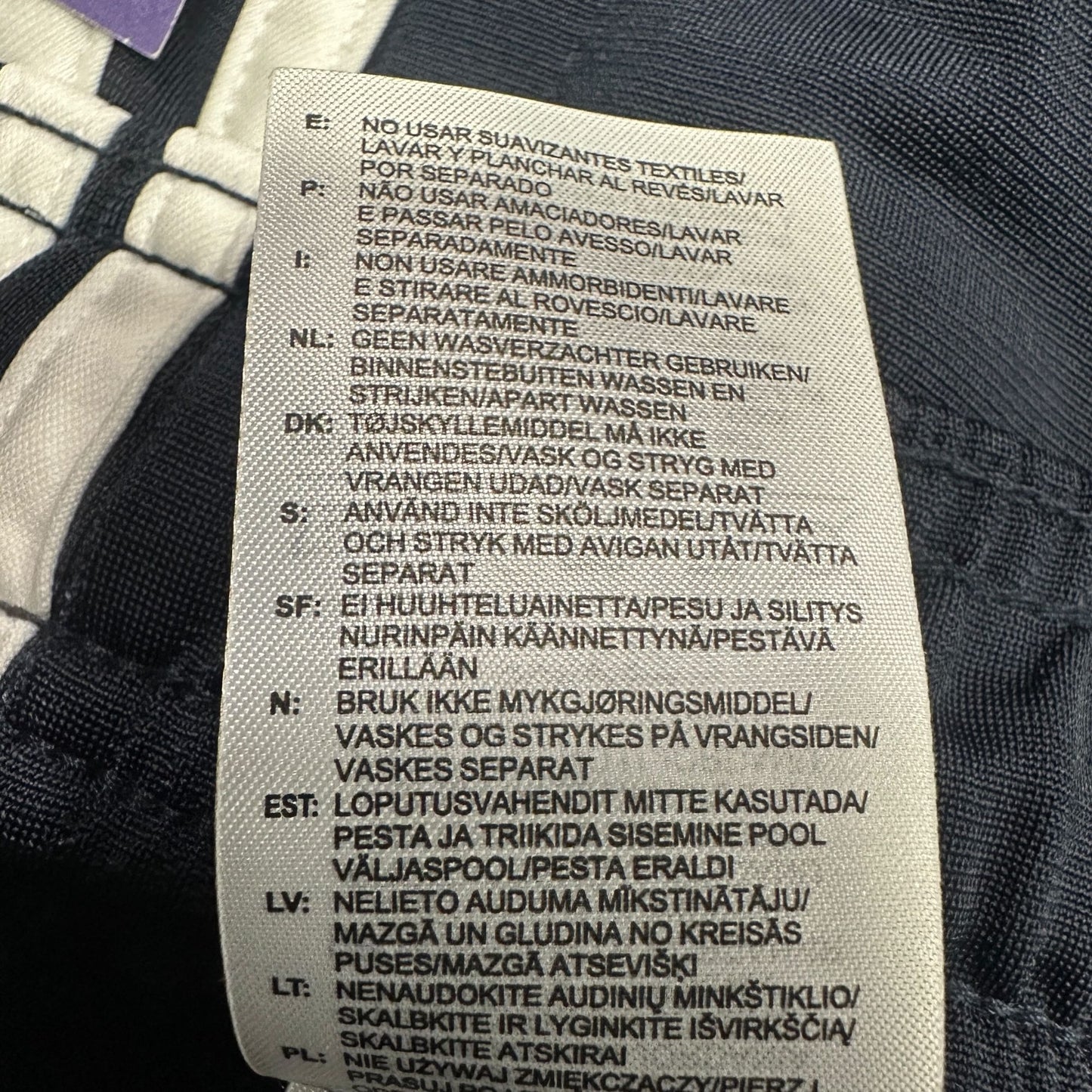 Nike Boys M Athletic Training Pants Swoosh Elasic Drawstring Waist 381520-451