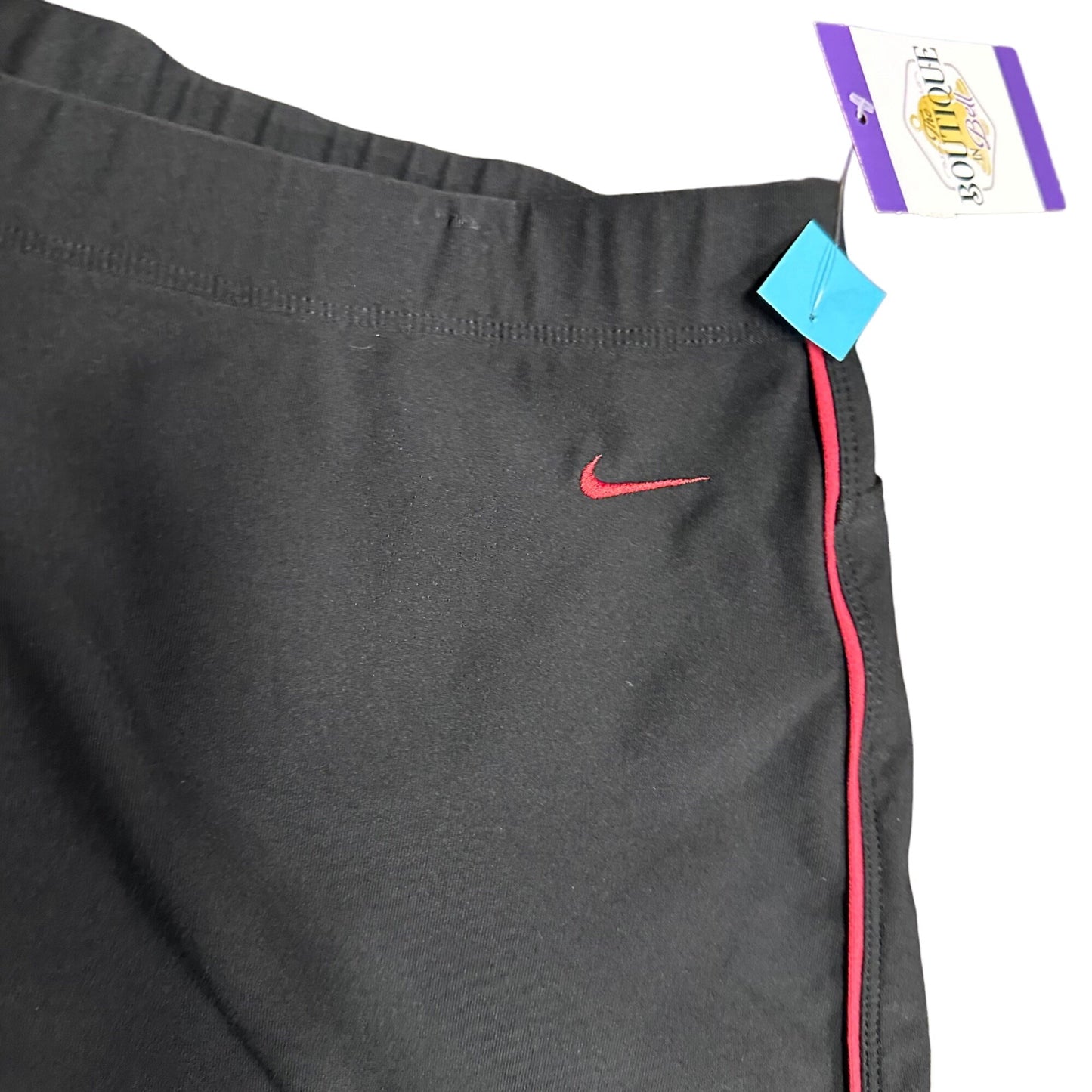 Nike Womens L Fit Dry Black Capri Pants Mid Rise Logo Athleisure Gym Wear