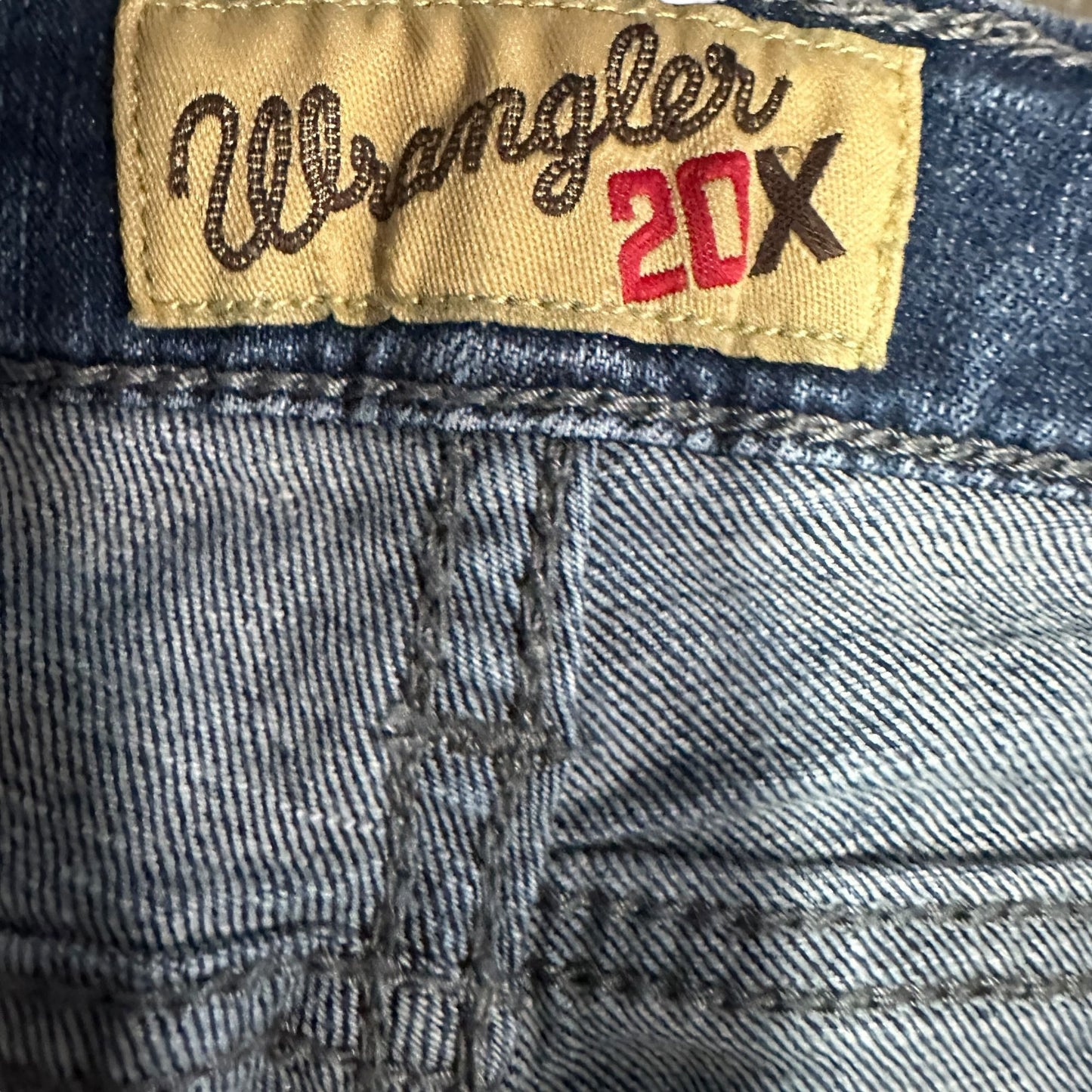 Wrangler 20X Jeans Mens 30x32 Classic Vintage Boot Western Denim Cowboy 42MWX