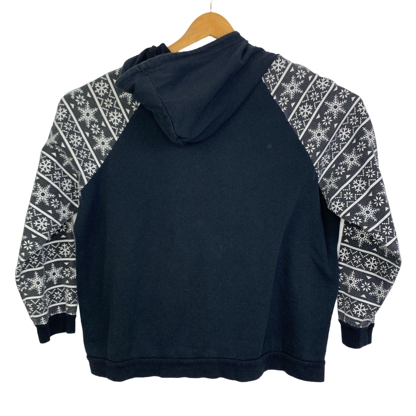 Christmas  Sweatshirt Hoodie Cozy Holiday Glam Novelty 2X "U've Got Snow Chance"