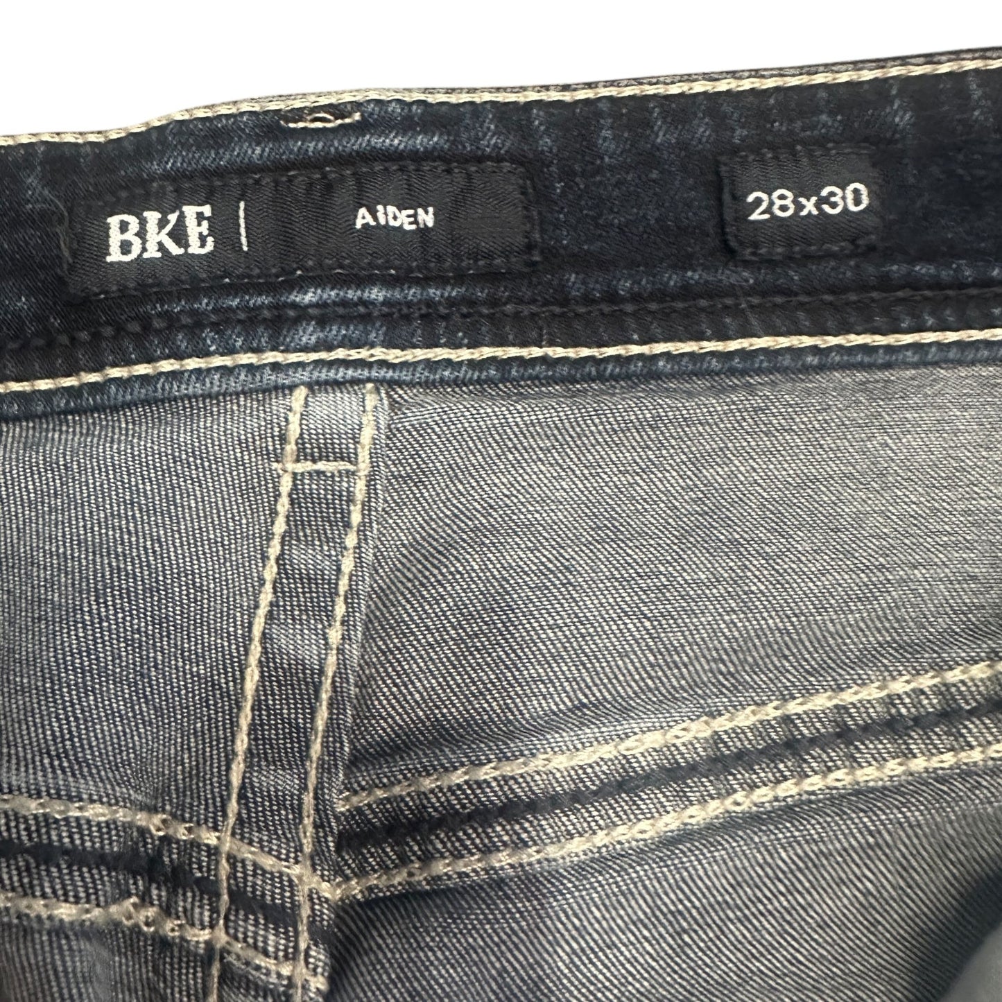 Buckle Brand BKE Mens 28x30 Aiden Bootcut Jeans Stretch Slim Fit Thick Stitching