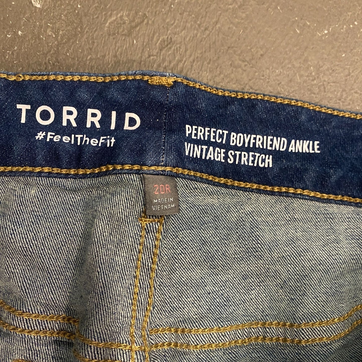 Torrid Perfect Boyfriend Ankle Jeans Stretch 20R High Rise Dark Wash Preppy