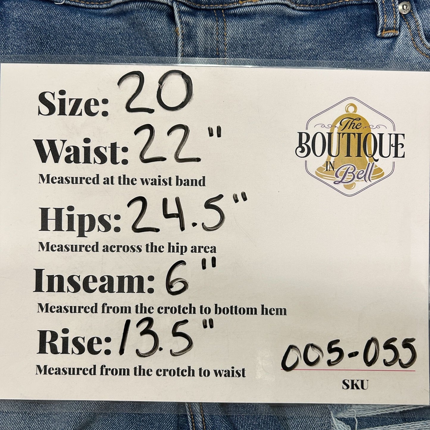 Lane Bryant Flex Magic Waistband Signature Fit Mid Rise Boyfriend Midi Short 20
