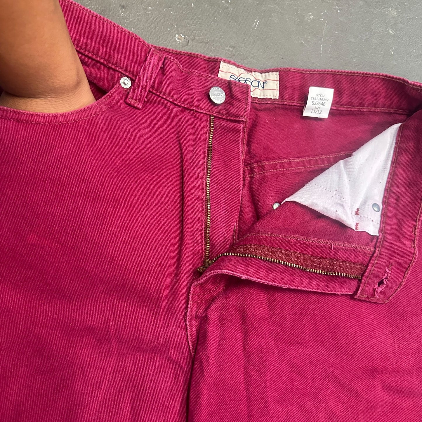 Vtg Sasson Fuchsia Burgundy Jeans 11/12 High Waist 80s Dopamine Maxamalist