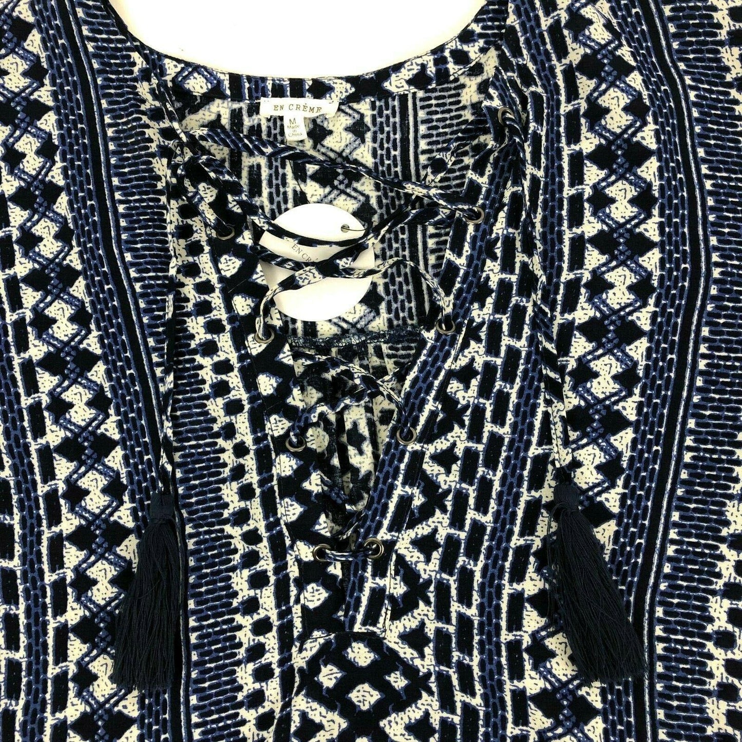 En Crème Womens M Boho Peasant Blouse Blue White Geometric Long-Sleeve Lace-Up