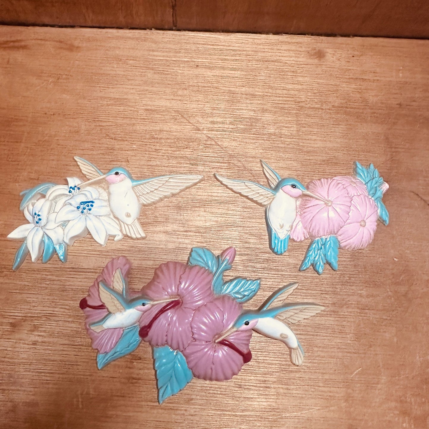 Vtg 1993 Burwood Productions set of 3 Hummingbird Flower Wall Plaques