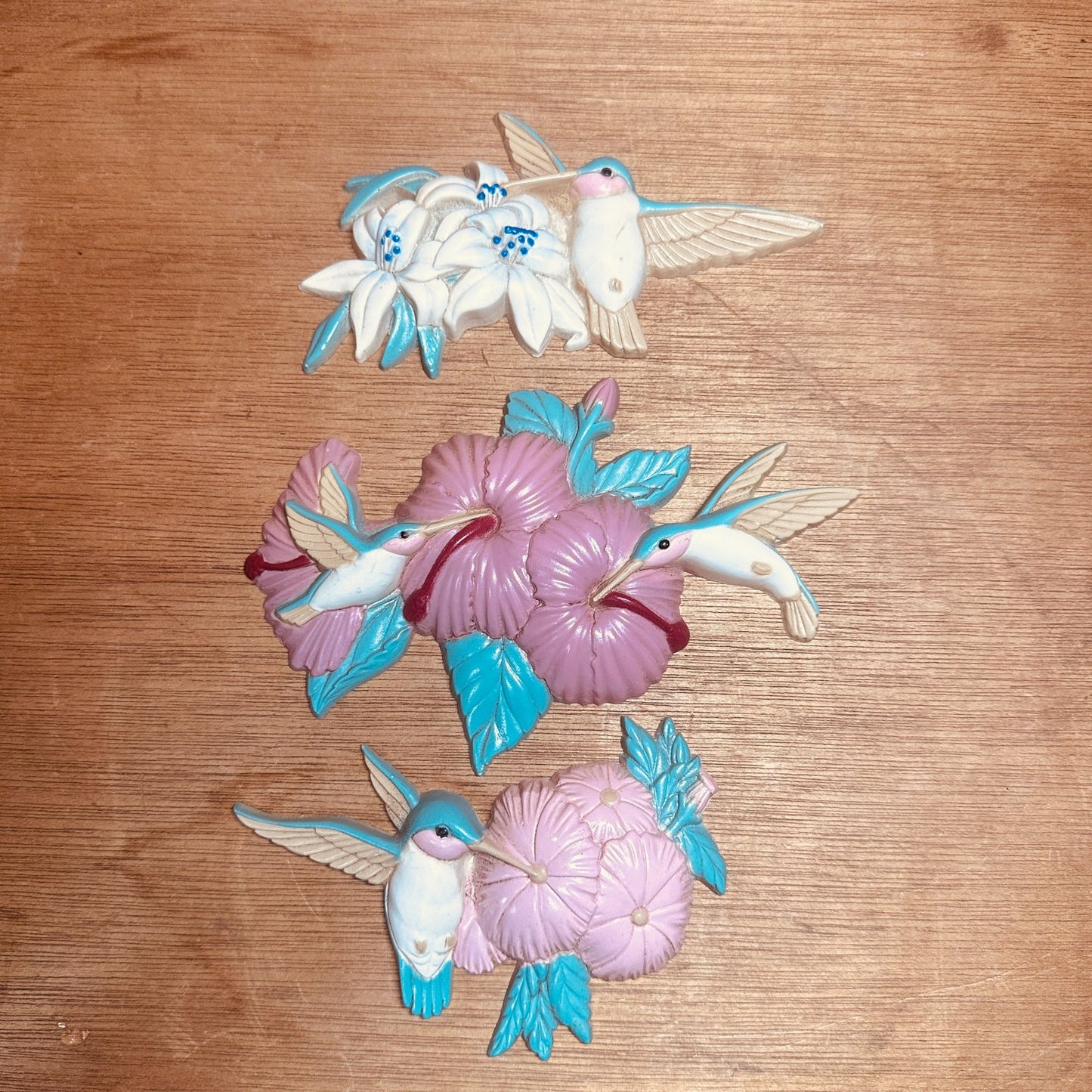 Vtg 1993 Burwood Productions set of 3 Hummingbird Flower Wall Plaques