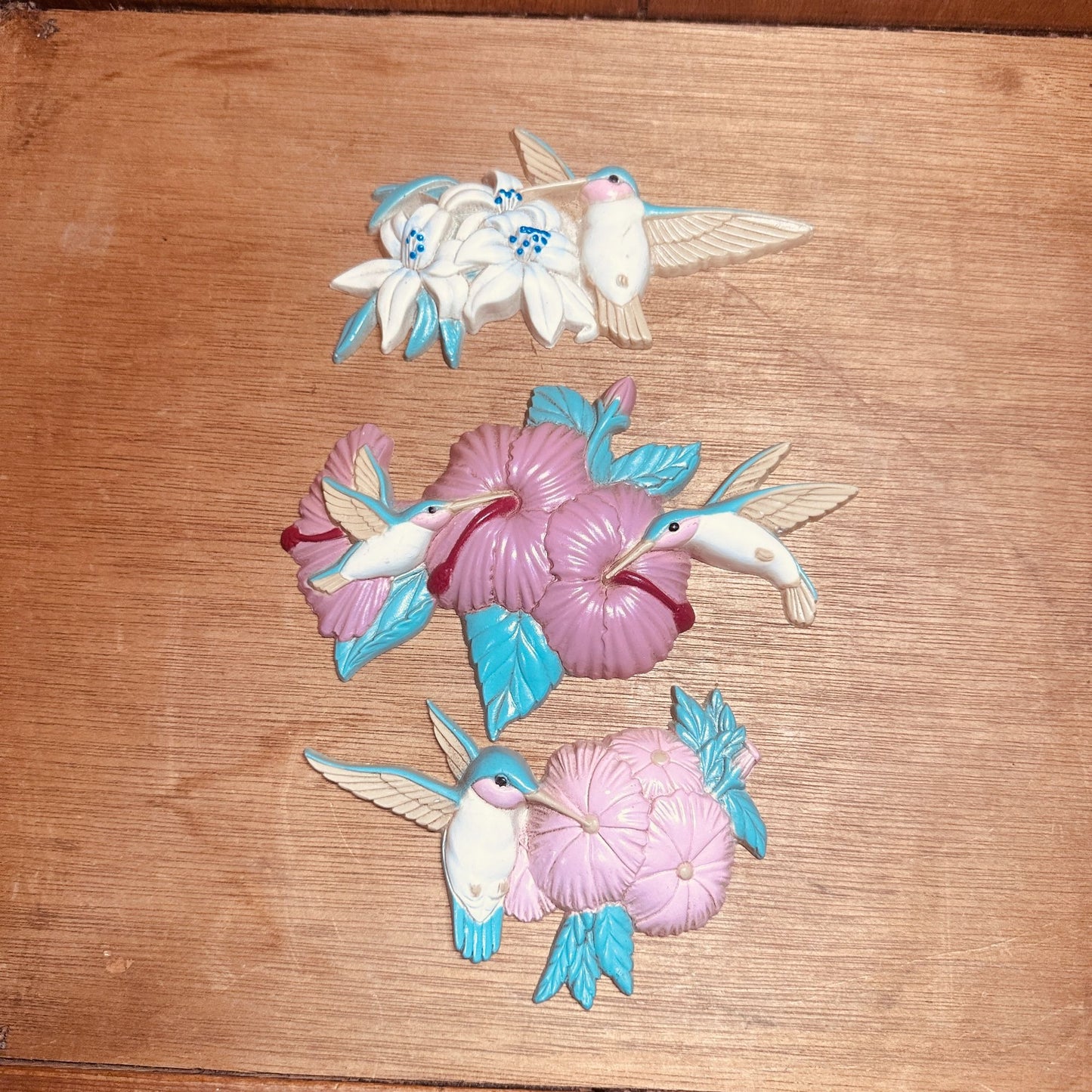 Vtg 1993 Burwood Productions set of 3 Hummingbird Flower Wall Plaques
