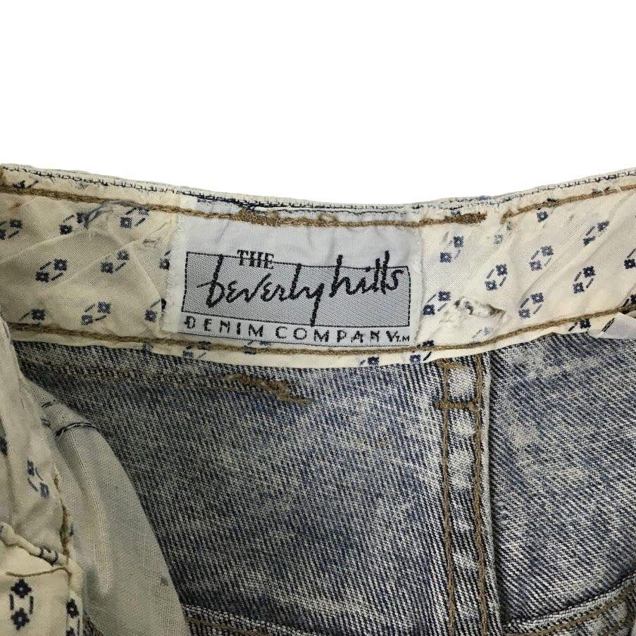 Vintage Y2K Beverly Hills Womens 7 Worn High Rise Straight Cuff Jean Shorts Acid