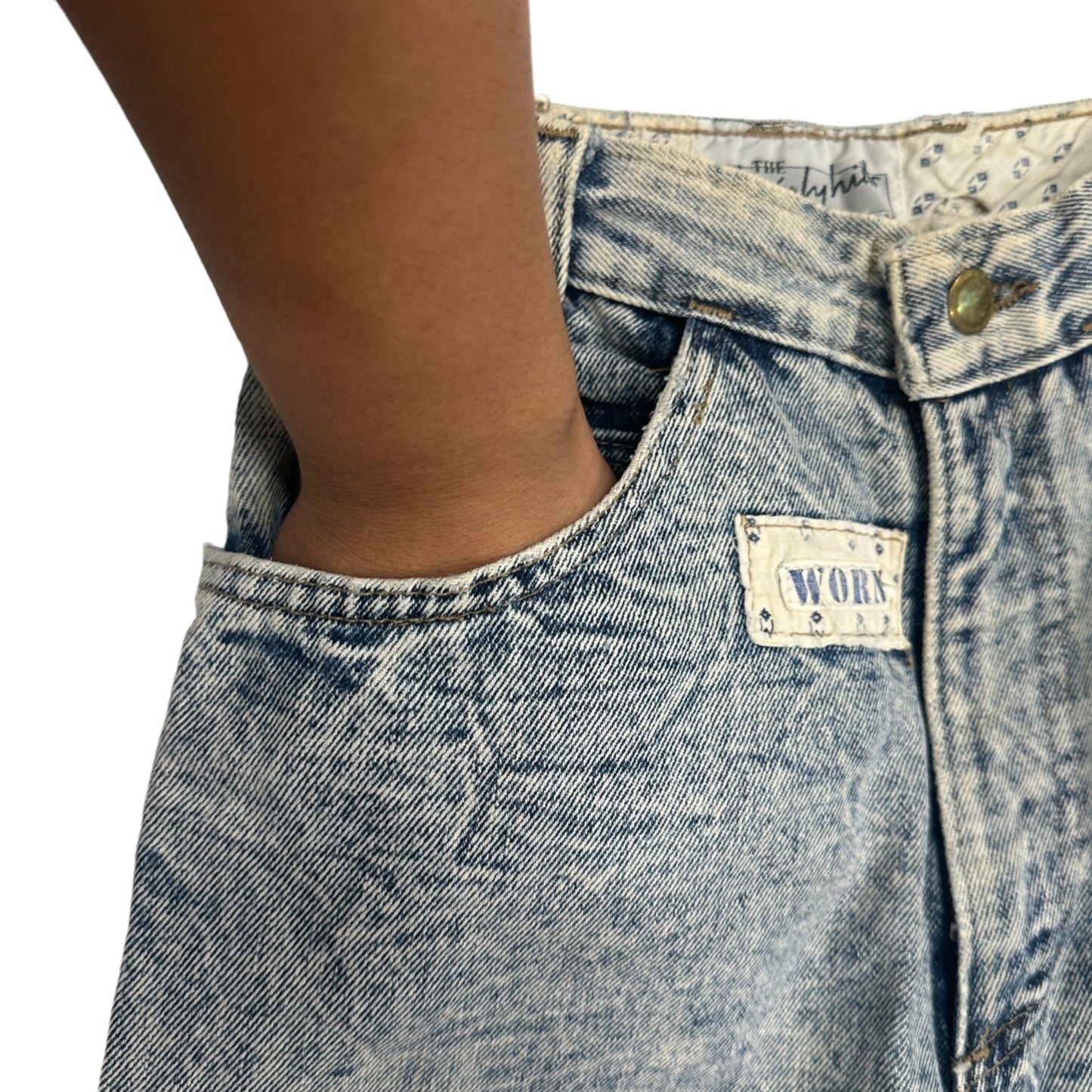 Vintage Y2K Beverly Hills Womens 7 Worn High Rise Straight Cuff Jean Shorts Acid