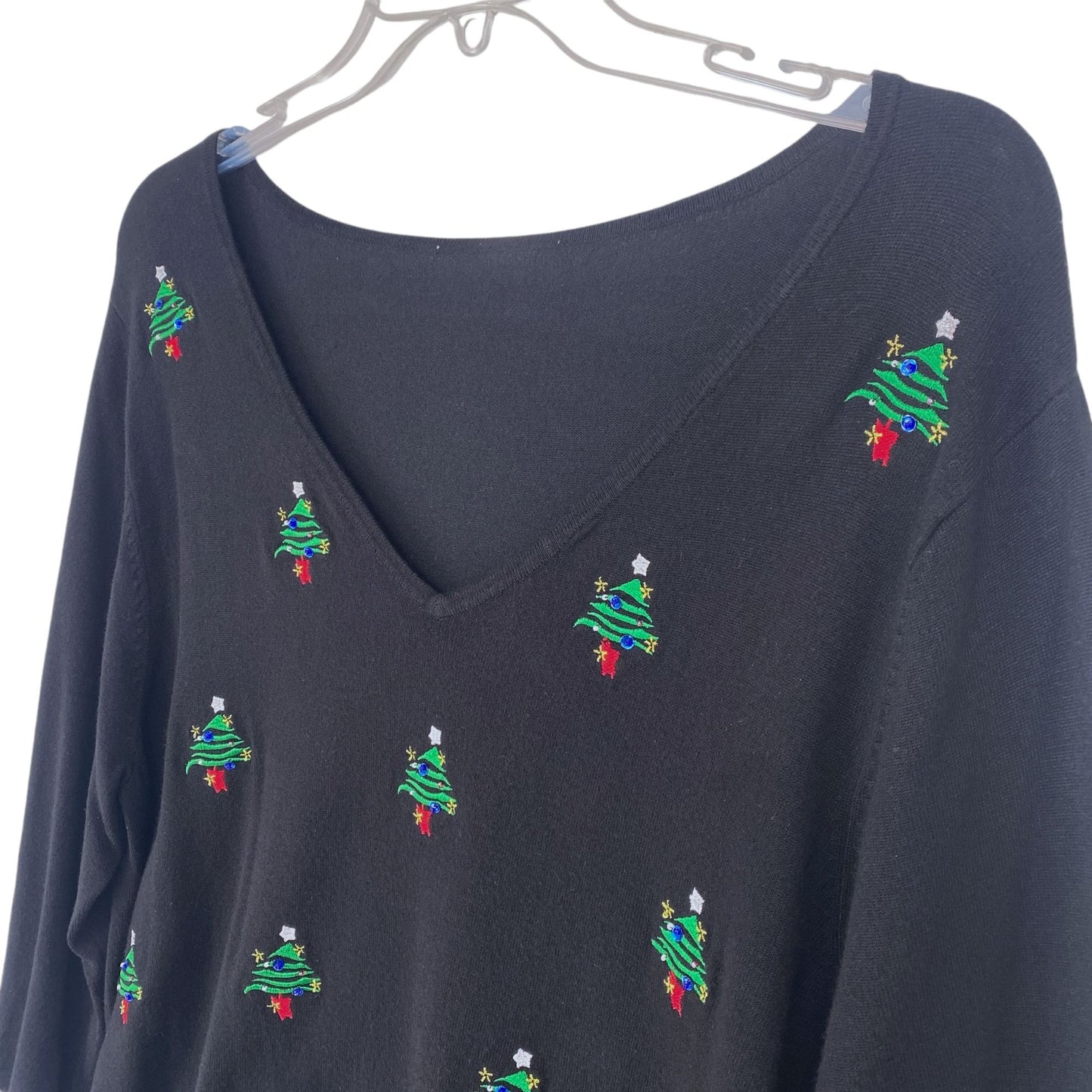 Christmas Tree Knit Top 2X Black VNeck 3/4 Sleeve Embroidered Sequins Beaded