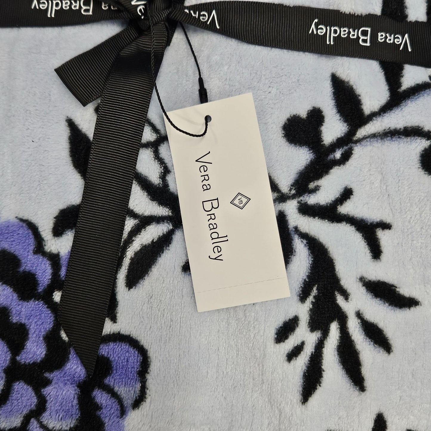 Vera Bradley Xmas Fleece Throw Blanket 80x50 Merry Mischief Snow Day Plush NWT