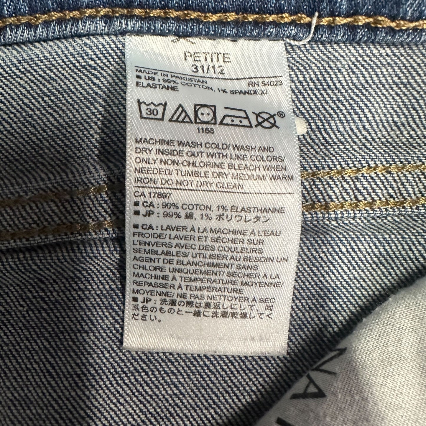 Banana Republic Girlfriend Jeans Womens 31/12 Petite High Rise Cropped Normcore