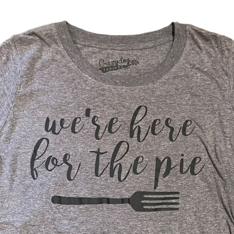 Crazydog Tshirts Thanksgiving Maternity Tee Large "We're here for the pie" Gray