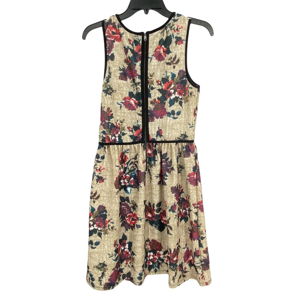 Xhilaration M Floral Sleeveless Dress Fit Flare Stretch Zipper Round Neck