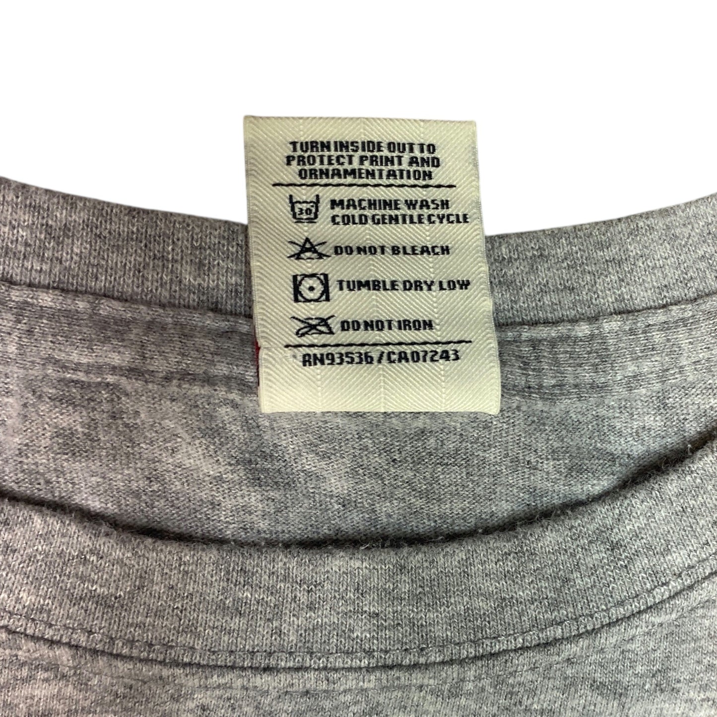 Vintage Ecko Unltd XXL Gray Overcome Overturn Graphic T-Shirt Skull Prison Bars