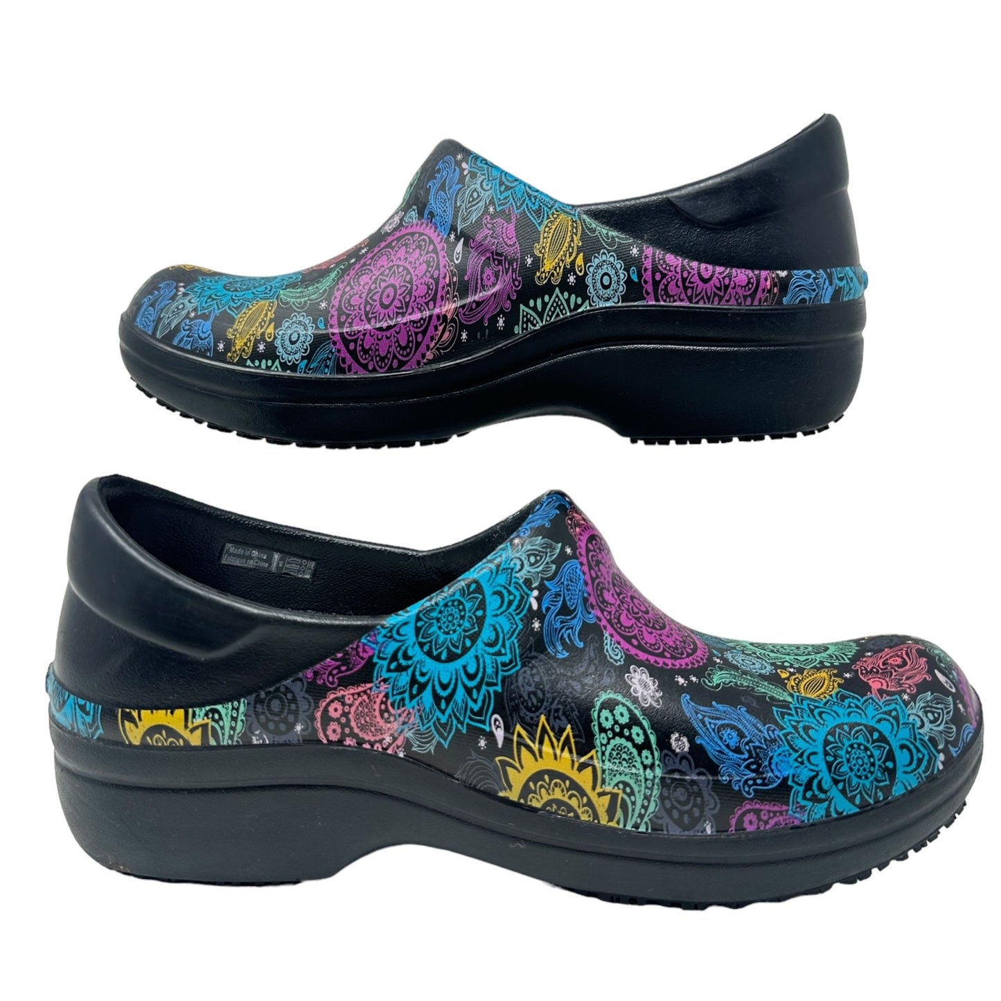 Crocs Womens 6 Neira Pro II Graphic Slip On Clogs Dual Comfort Slip Resistant