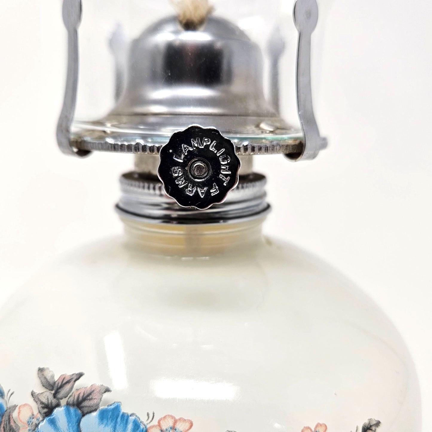 Vtg Lamplight Farms 14.5" Oil Lamp Lantern Cottagecore Shabby Farmhouse Granny