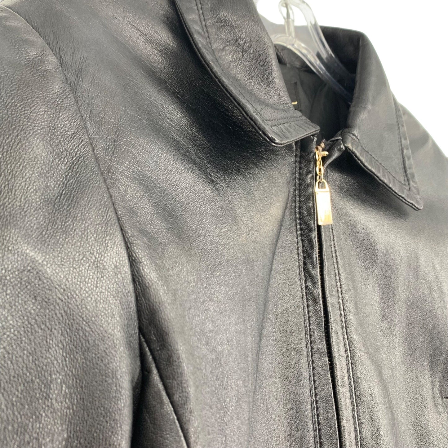Suzelle Black Leather Jacket Womens S Vtg Full Zip Classic Fitted Gold Hardware